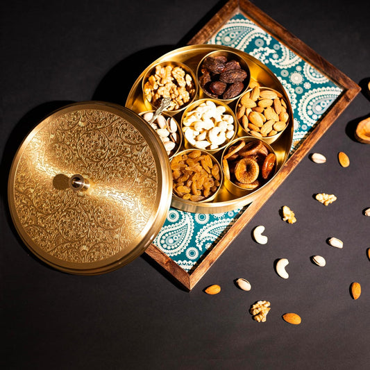 Mother copperware Wular Brass Spice Box – Handcrafted Masala Dabba with 7 Containers (40ml Each) & Spoon | Traditional Brass Masala Box for Kitchen